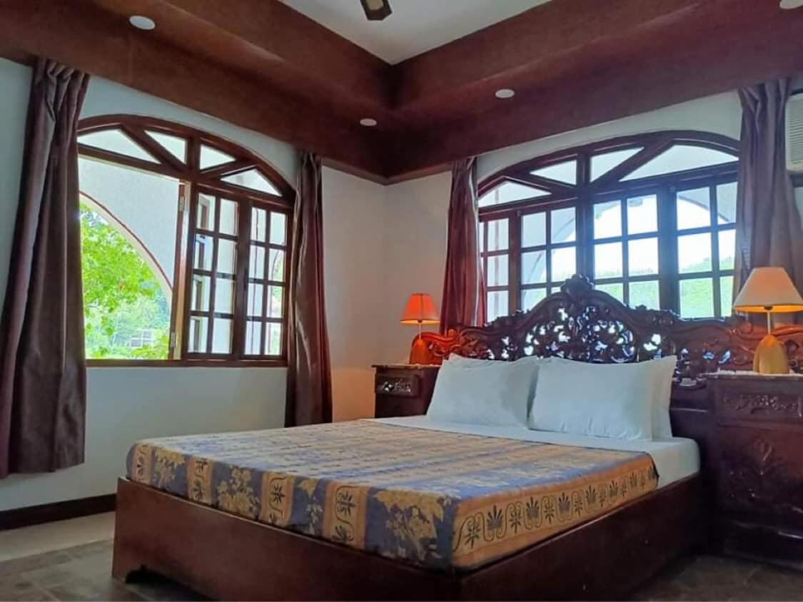 Blue Crystal Beach Resort Puerto Galera Εξωτερικό φωτογραφία