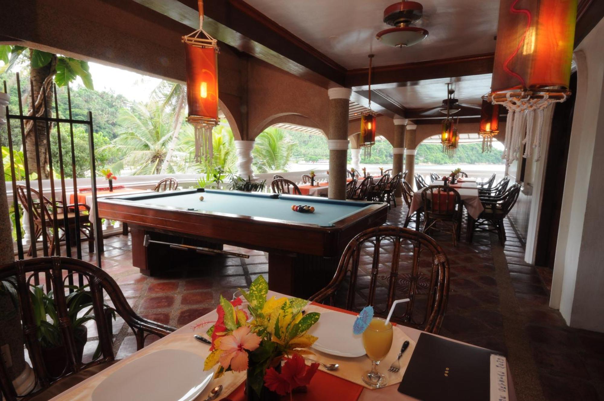 Blue Crystal Beach Resort Puerto Galera Εξωτερικό φωτογραφία