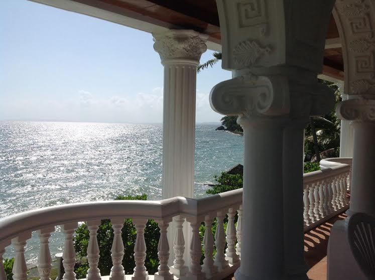 Blue Crystal Beach Resort Puerto Galera Εξωτερικό φωτογραφία